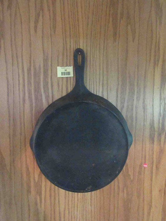 Wagner cast iron pan