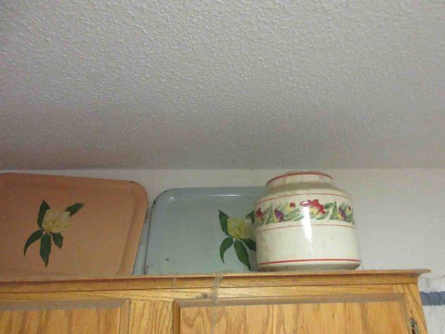 Image for Group on top of cabinets