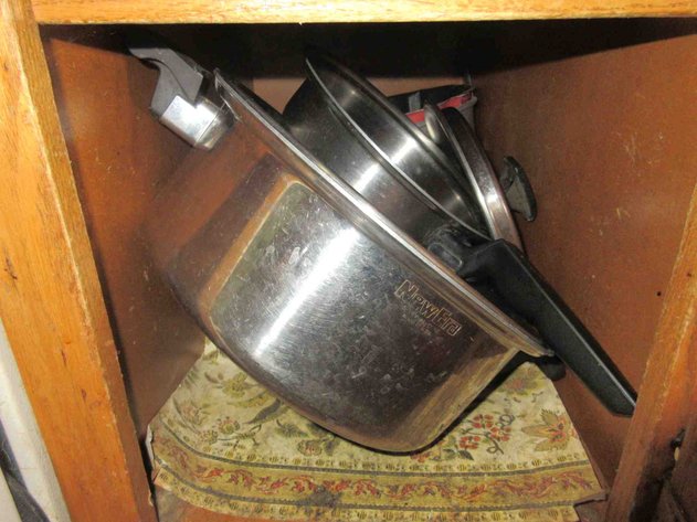 Image for Contents of (2) lower drawers and (3) cabinets