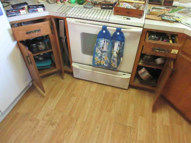 Image for Contents of (2) lower drawers and (3) cabinets