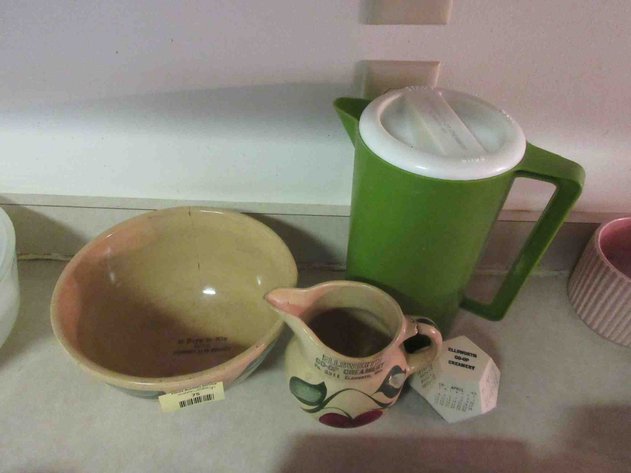 Image for Group of Ellsworth Co-op Creamery collectibles