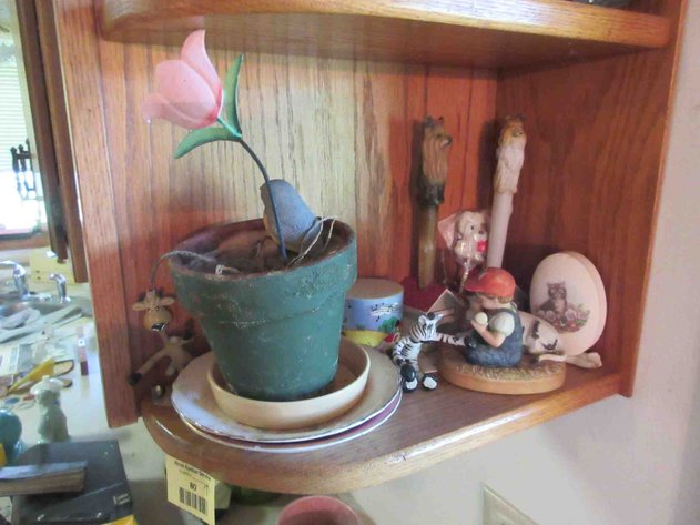 Image for Group on upper cabinet side shelves
