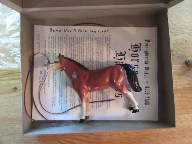 Image for (2) Vintage Country Lane plastic collectibles