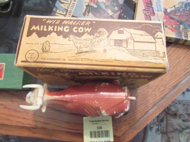 Image for Wiz Walker plastic milking cow with box