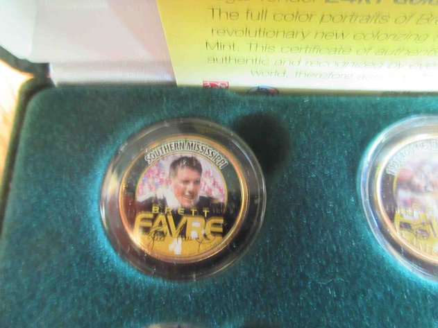 Image for Brett Favre gold plated statehood coin set