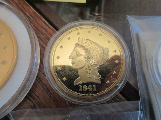 Image for (6) Collectible coins