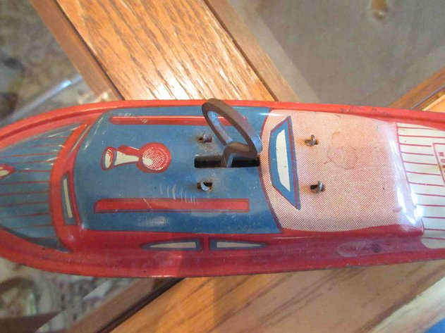 Image for Lindstrom tin litho wind up boat