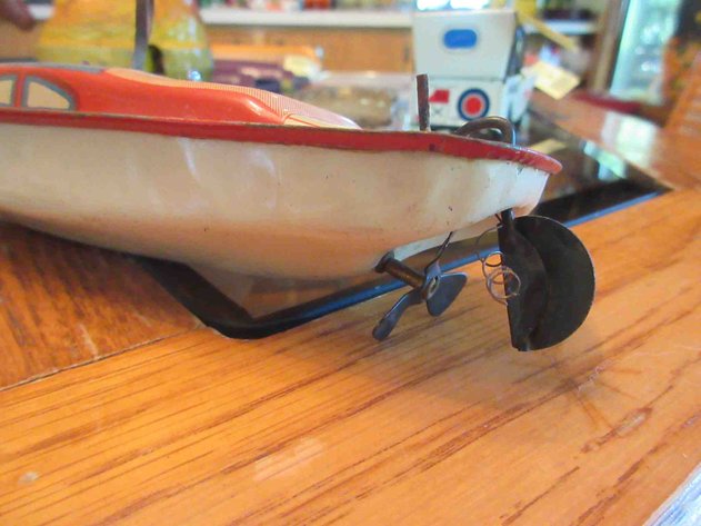 Image for Lindstrom tin litho wind up boat