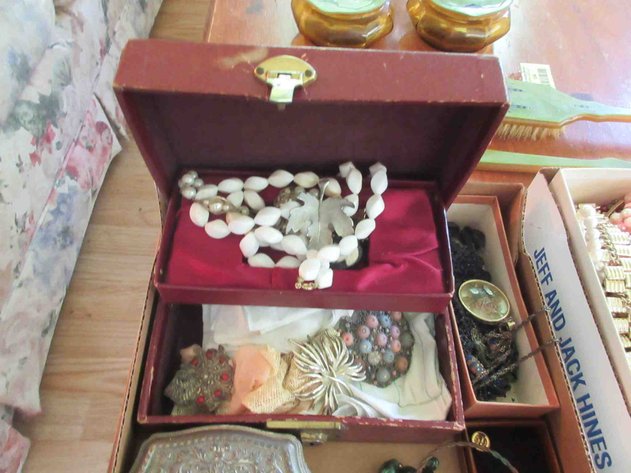 Image for Flat of costume jewelry