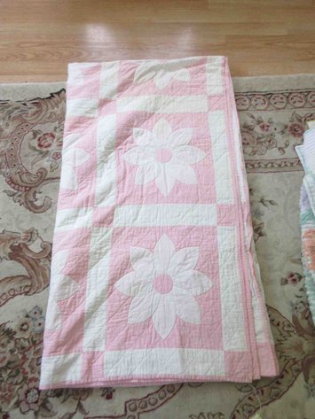 Image for Vintage handmade quilt