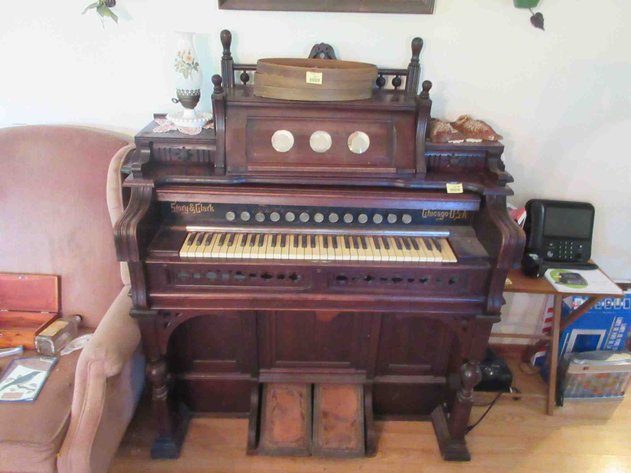 Image for Antique Story & Clark pump organ