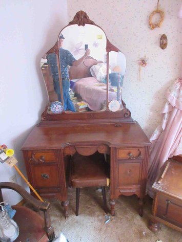 Image for Antique vanity with mirror and stool