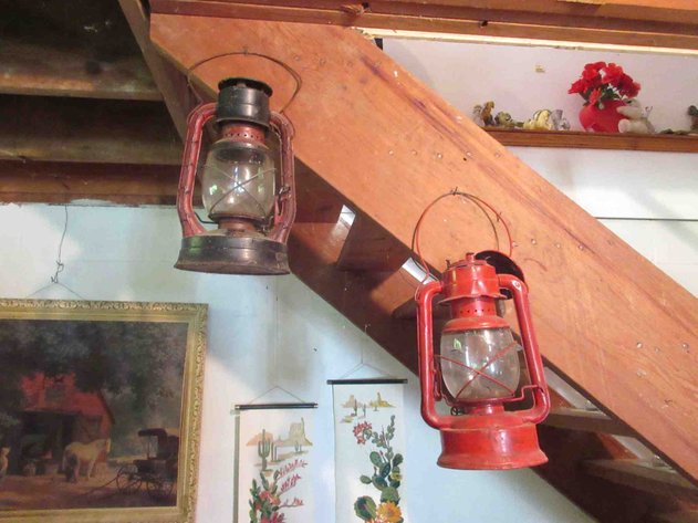 Image for (4) Vintage lanterns on stairway