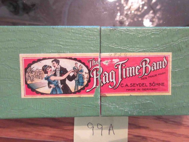 Image for C.A. Seydel Sohne rag time band harmonica in box