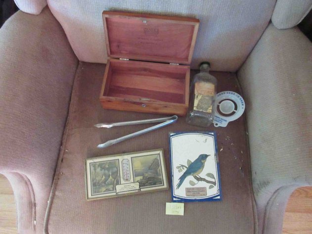 Image for Group of vintage Ellsworth advertising items