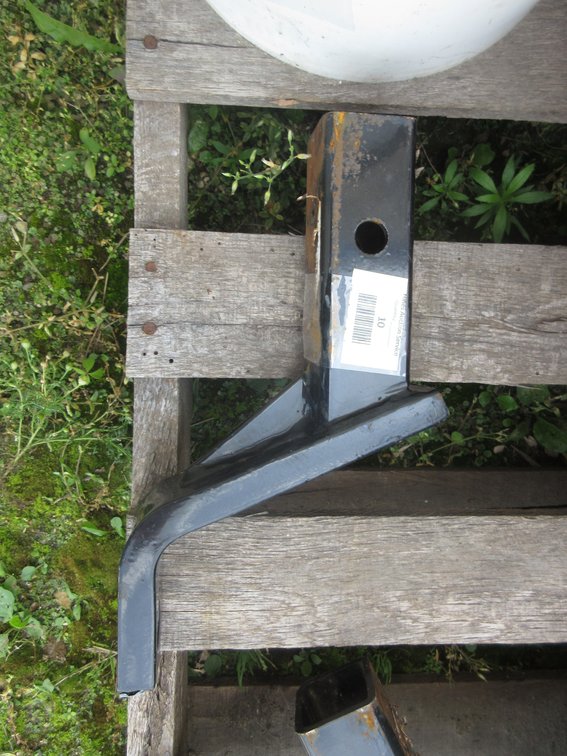 Stow Smart trailer hitch