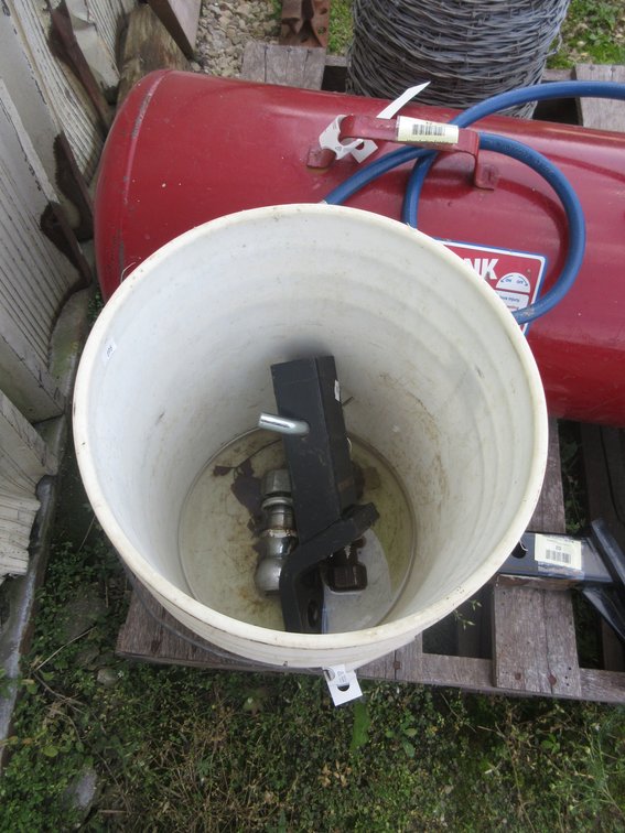 Trailer hitch and balls
