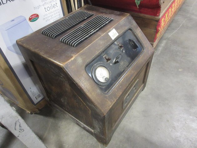 Image for H.G. Fisher & Co antique short wave electrotherapy machine