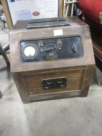Image for H.G. Fisher & Co antique short wave electrotherapy machine