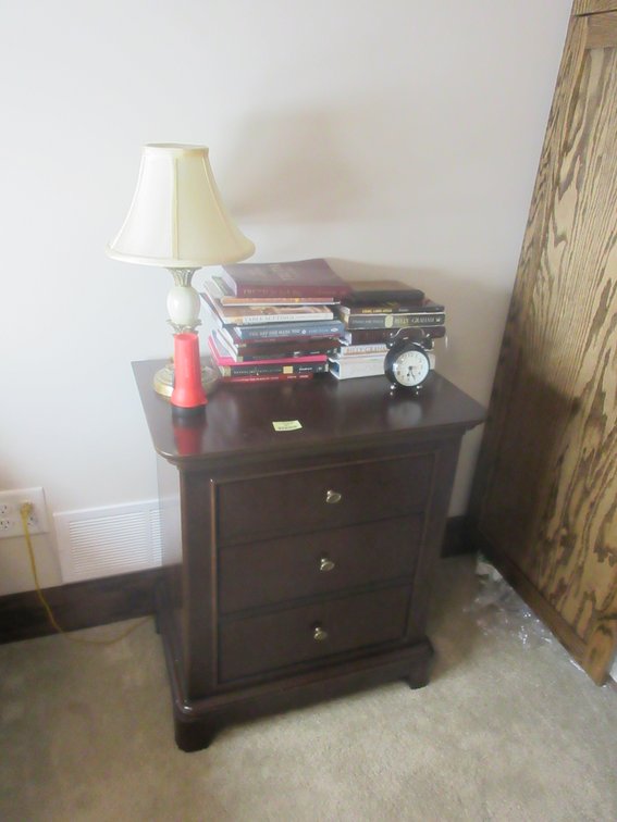 3-Drawer night stand with contents