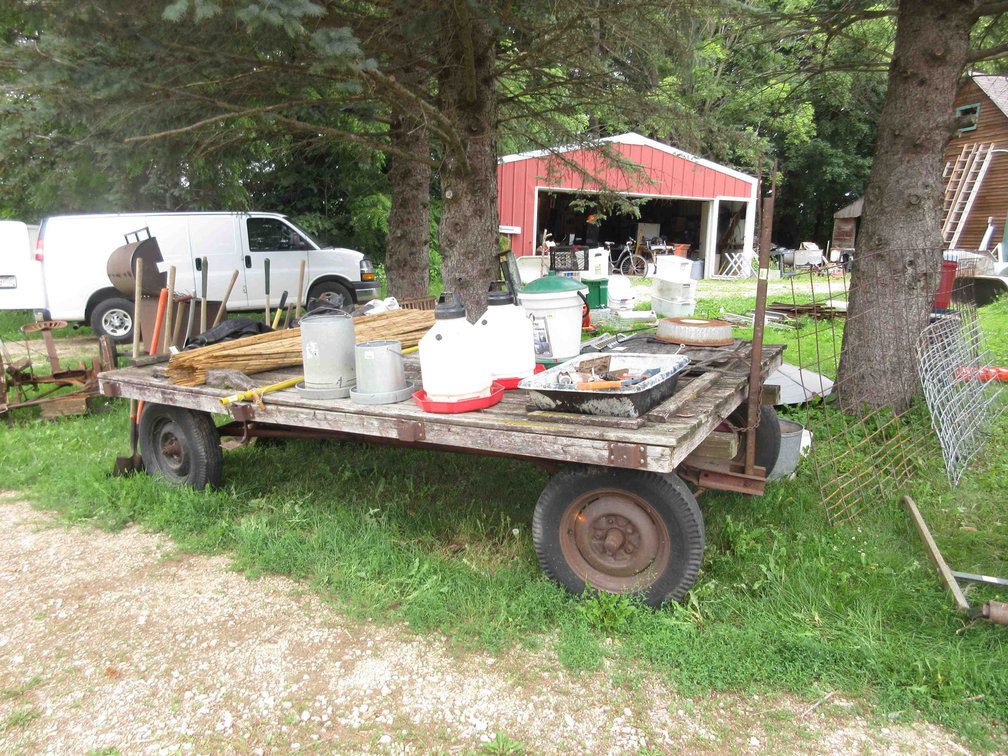 4-Wheel running gear with wood deck