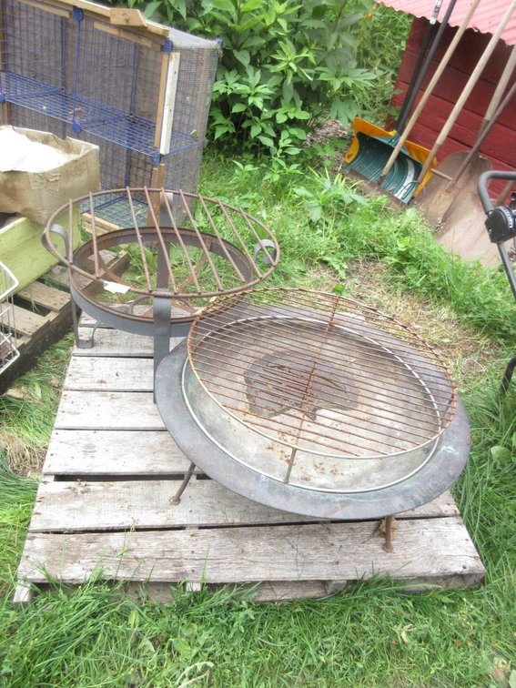 (2) Metal firepits
