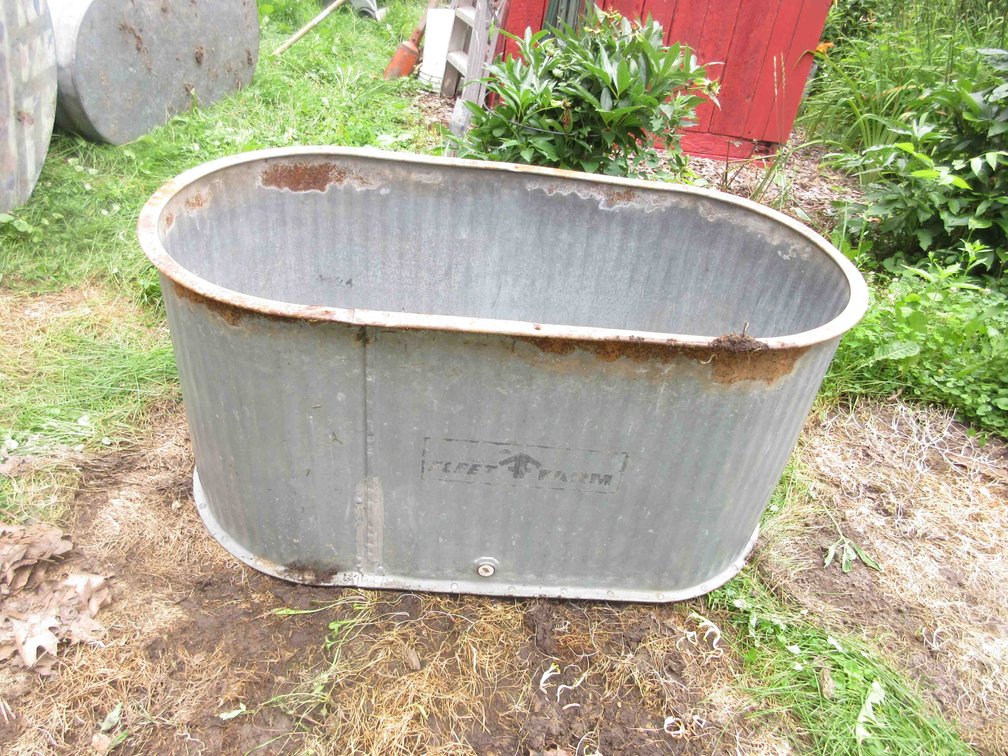 Galvanized stock tank
