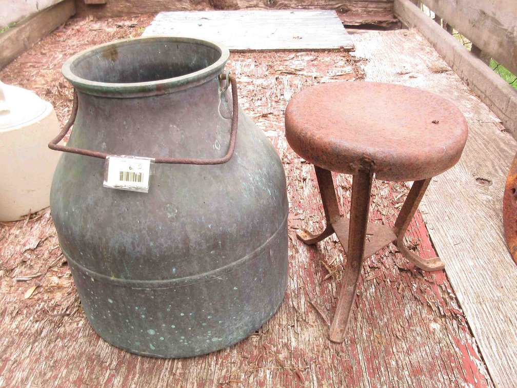 Vintage milking group