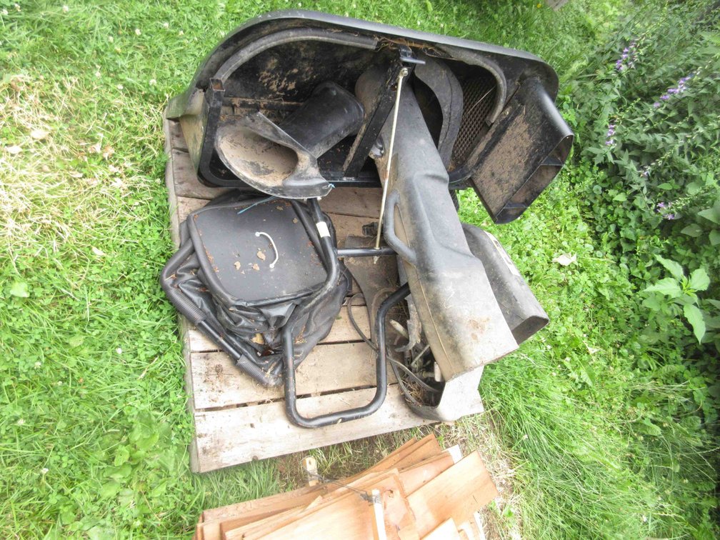 John Deere bagger system