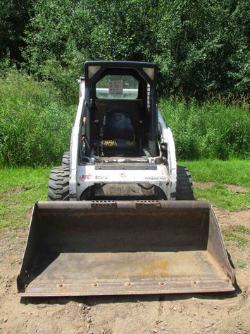 Image for Bobcat 773 Turbo diesel skid steer (runs & drives)
