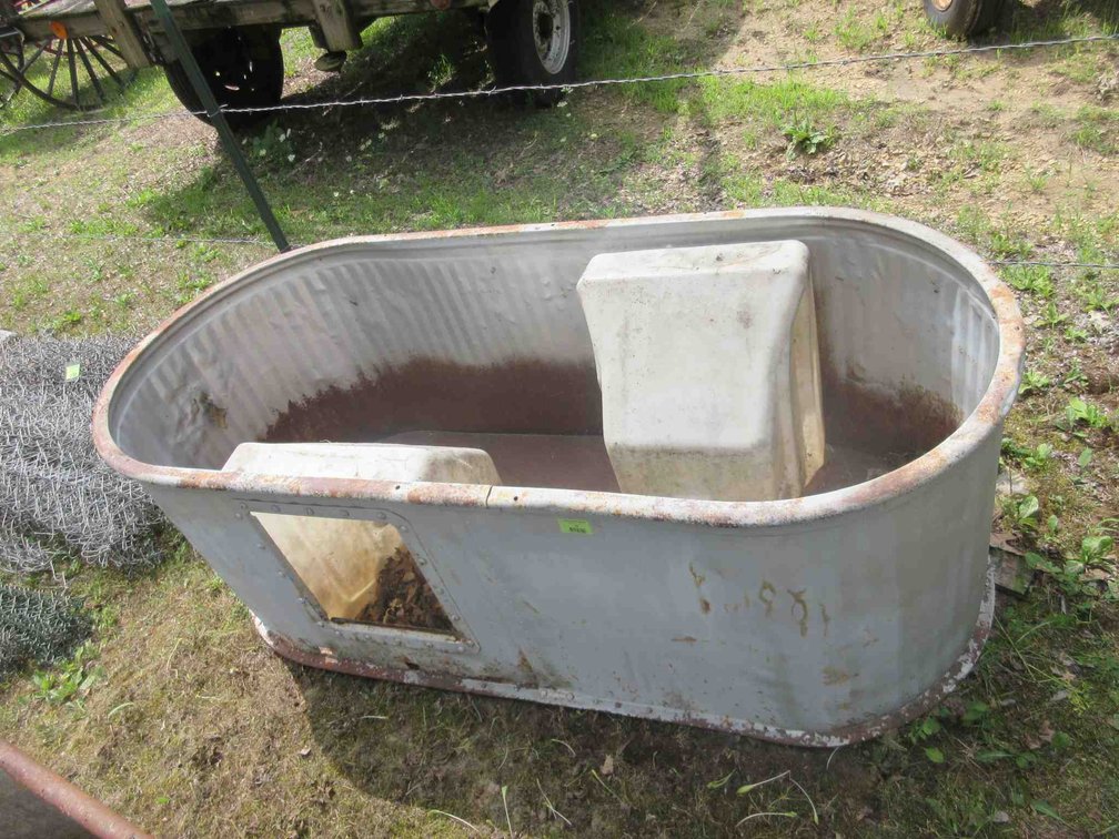 Galvanized stock tank