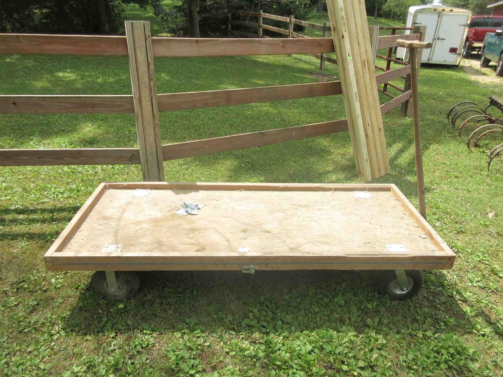 Wood 4-wheel wagon