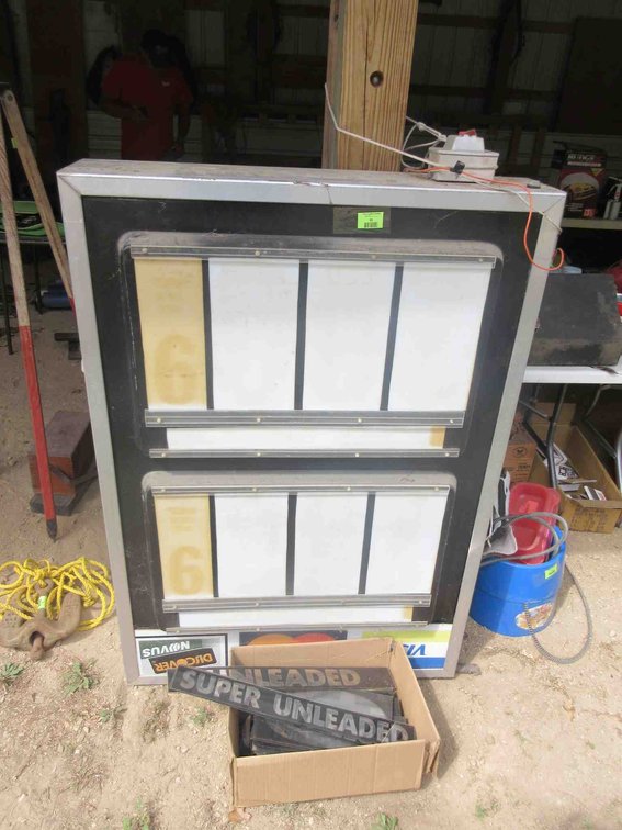 Fuel price 2-sided lighted board