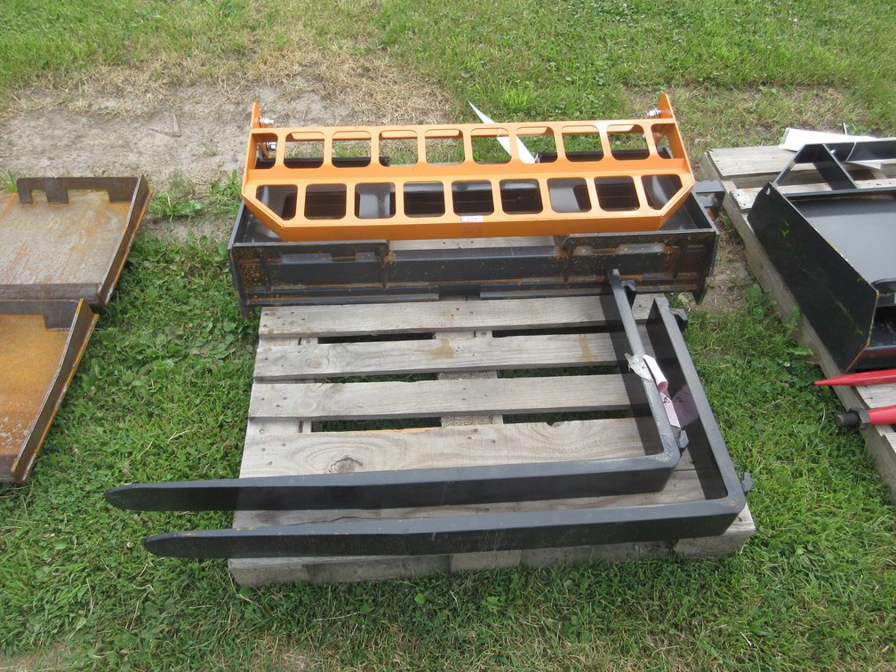 Land Honor 42" pallet forks