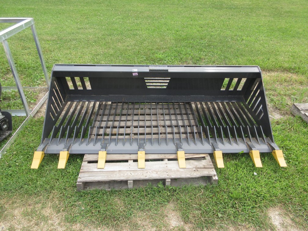 Land Honor Rock bucket