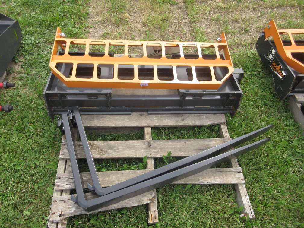 Land Honor 42" pallet forks