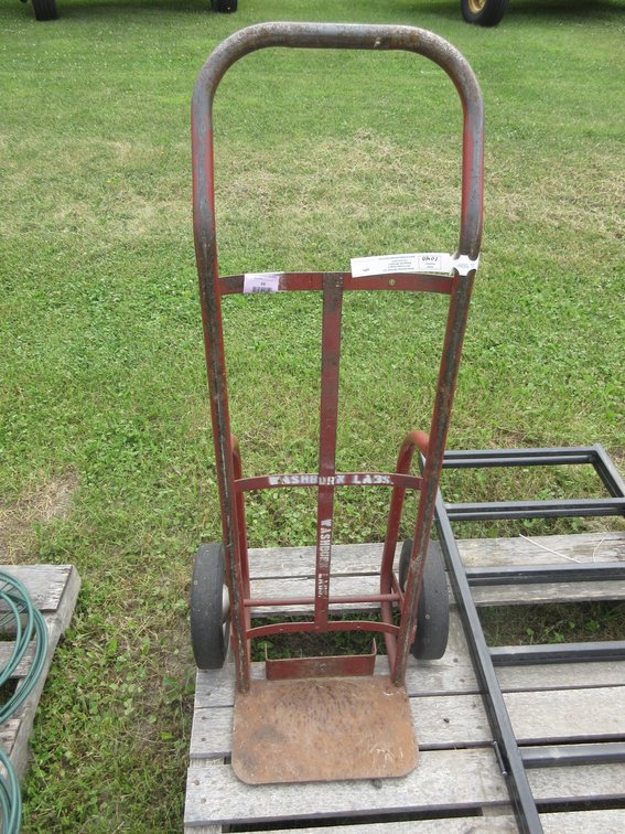 Metal two wheel hand dolly