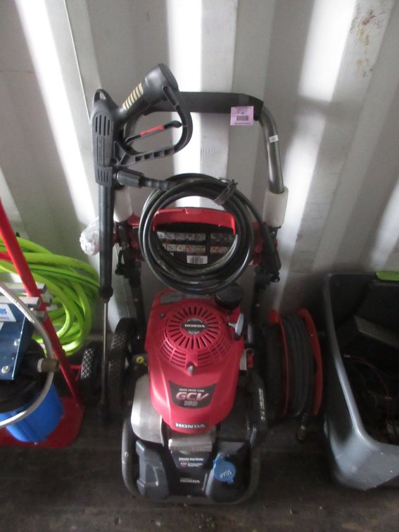 Honda gas power washer
