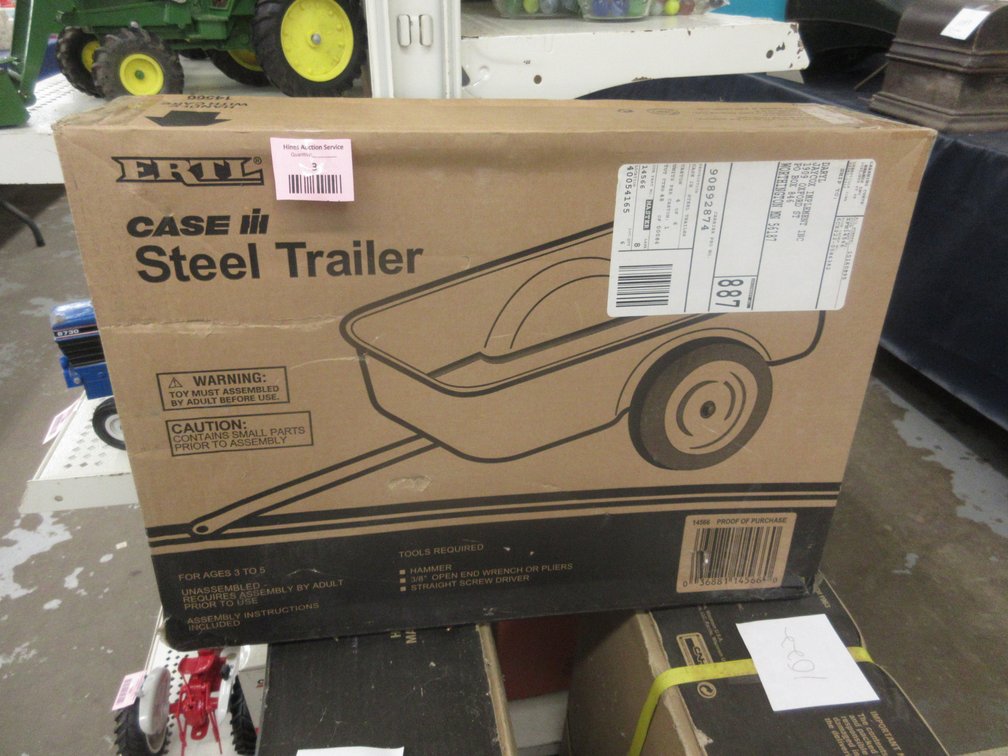 Ertl Case IH steel trailer