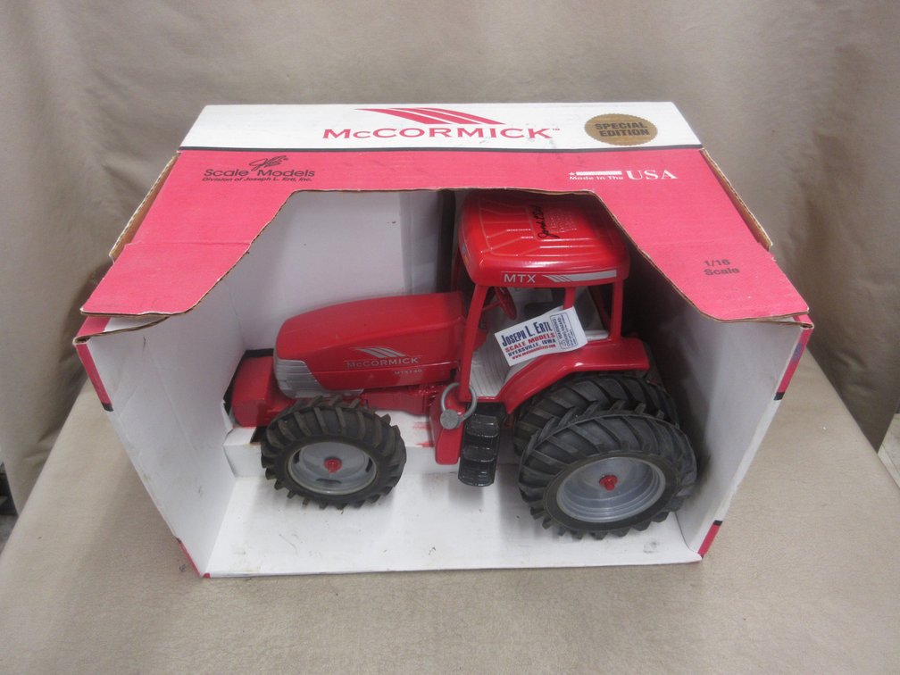 Ertl Scale Models die cast McCormick MTX 140 tractor