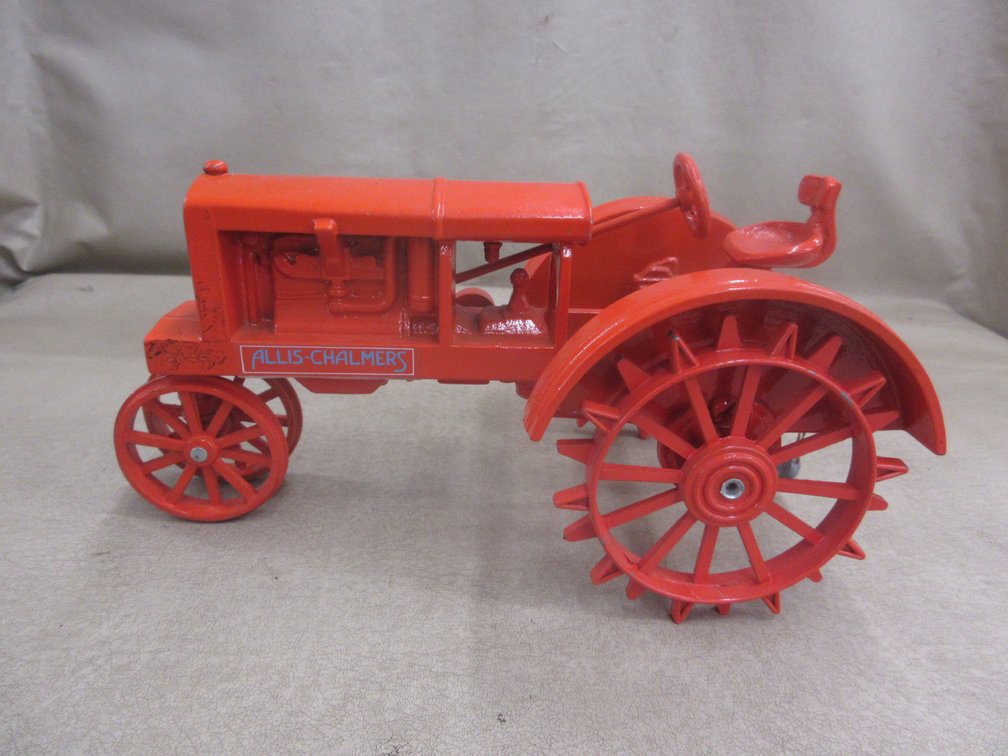 Ertl die cast Allis Chalmers tractor