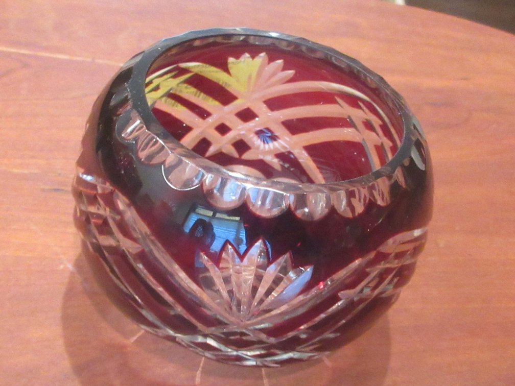 Ruby cut to clear rose bowl