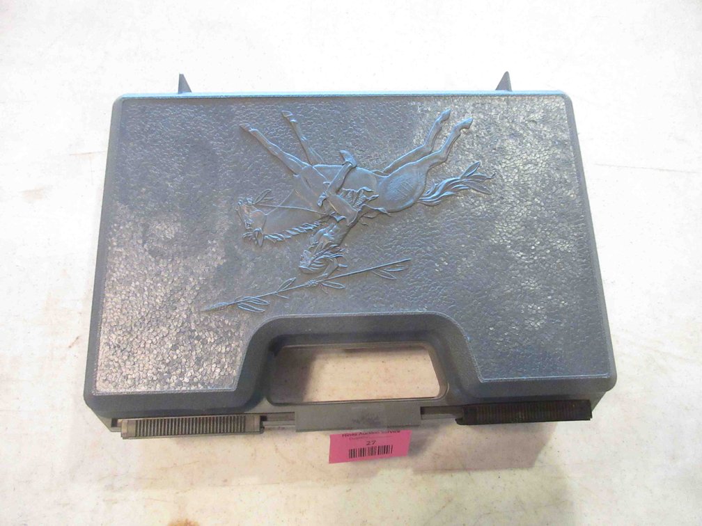 Soft pistol case