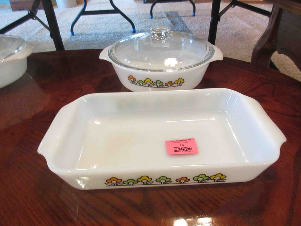 Vintage Fire King 2-piece baking set