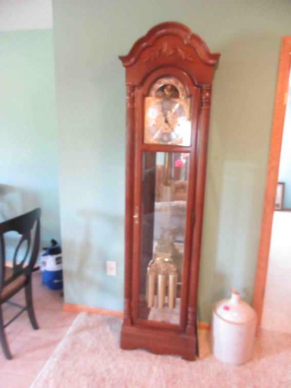 Howard Miller grandfathers clock