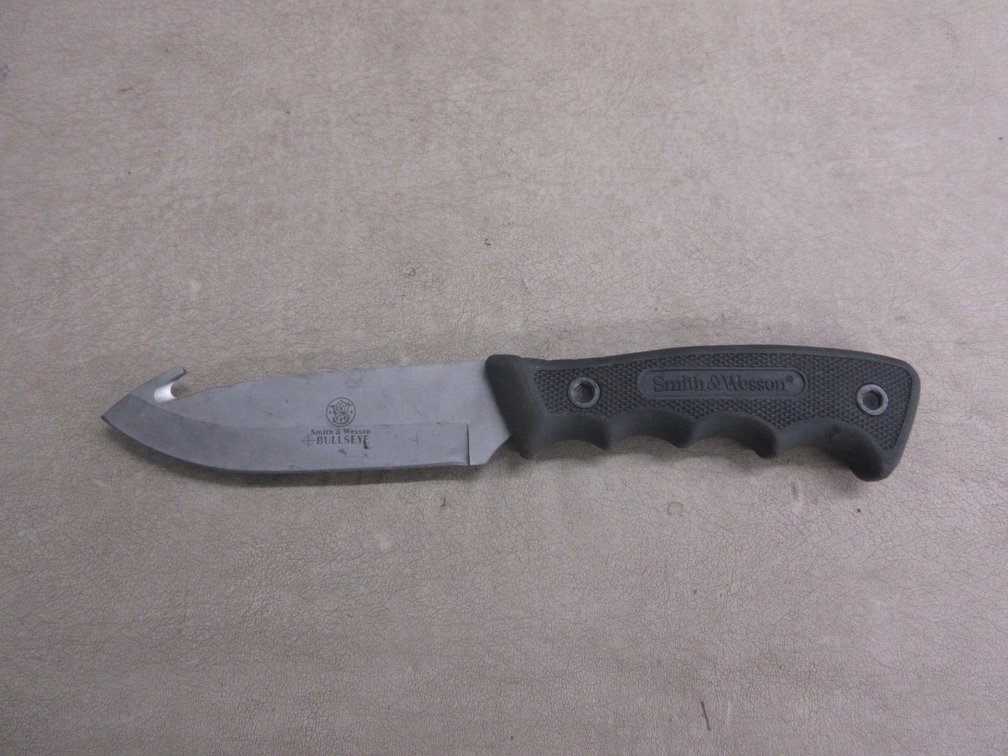 Smith & Wesson Bullseye hunting knife