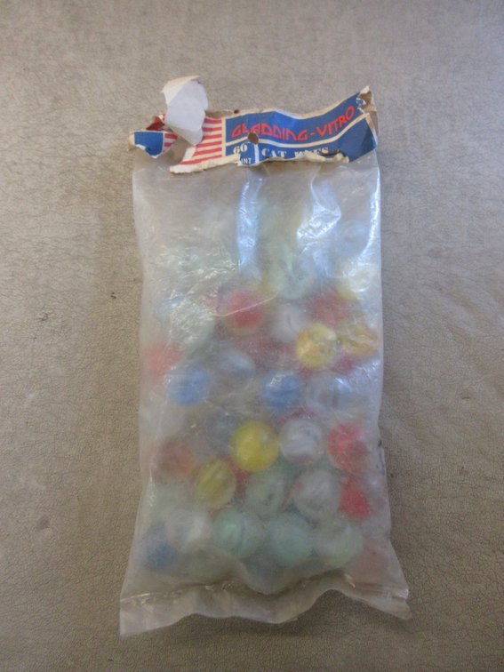 Package of (60) Gladding-Vitro Cat Eye marbles