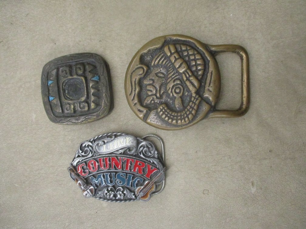 (3) Belt buckles