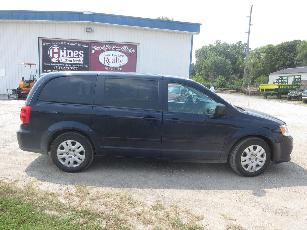 2016 Dodge Grand Caravan SE Van (runs and drives)