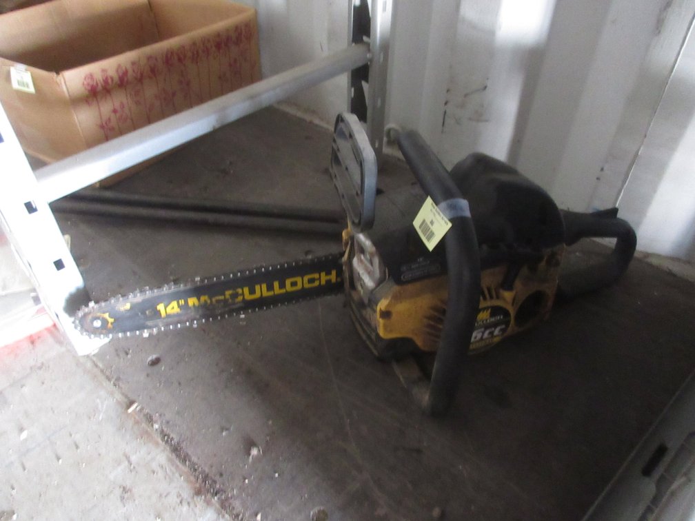 McCulloch gas chain saw